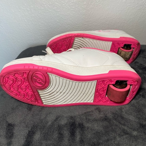 Heelys White and Pink Skate Shoes - Picture 7 of 8